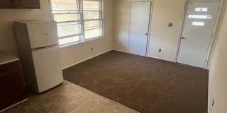 Brick Home in Quiet Cul-de-sac Gallery 4