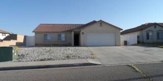 3 Bedrooms, 2 Bathrooms, approx. 1112 sq. ft., 2 Car Garage, Solar Panels, Internet Included. Cose to FWY, Shopping, Schools, Gallery 1