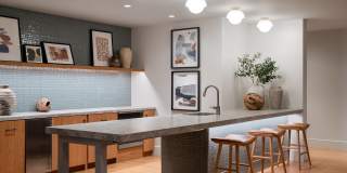 The George Gallery 77