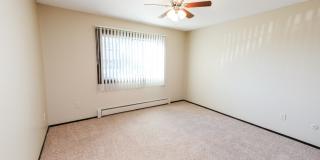 Chateau Montreal Gallery 42