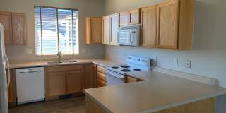 4 BEDROOM, 3 BATHROOM SINGLE FAMILY HOME WITH 2 CAR ATTACHED GARAGE Gallery 4