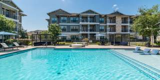 The Landing at Double Creek Apartments Gallery 25