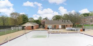 5801-C REXFORD Drive Gallery 31