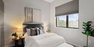 1720-00 FOLSOM Street Gallery 27