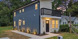 516 Singletary St Se Gallery 1
