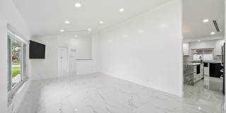 398 NW 22nd Avenue Gallery 13