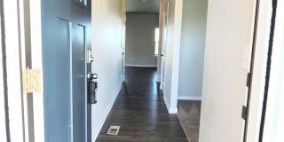 Fantastic Single-Family Home w/ 3 Car Garage - Ankeny Gallery 4