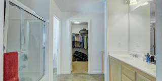 Experience the Best of Lincoln Crossing Living! — $500 Off First Month’s Rent if You Move In by 08/21! Gallery 22