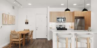 Eddy Redondo Residences Gallery 69