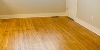 Newley Renovated 4BR - 2BA - South Campus! Gallery 15