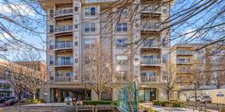 1 Bed 1 Bath Plus Den - Silver Spring Condo - Garage Parking Space 1 Bed 1 Bath Plus Den - Silver Spring Condo - Garage Parking Space Gallery 1