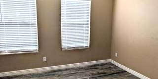 4226 N 92nd Lane Gallery 13