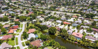1369 Riverside Circle Gallery 45