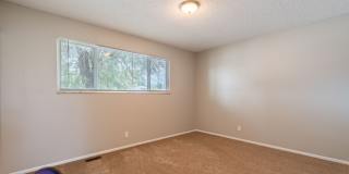 14435 Olmsted Drive Gallery 8