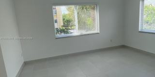 7732 Camino Real Gallery 11