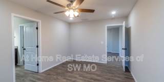 1810 S 15th Ave Gallery 8
