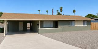 Updated 3 Bedroom Home with Large Yard! Gallery 1