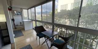 Fully furnished 1 bedroom w/ parking near Hawaii Convention Center, Ala Moana Shopping Center and Beach Park! Gallery 9