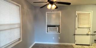 2527 Judson Street Gallery 3