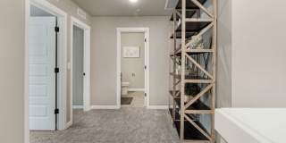 End Unit Luxury Townhome for Lease at the Courtyards at Hidden Crest - 6931 NE 132nd Way Gallery 37