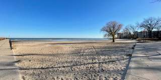 1127 W FARWELL Avenue Gallery 18