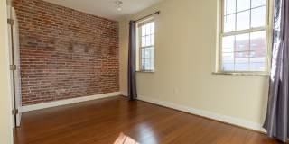235 W JEFFERSON Street Gallery 20