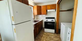 2 Bedroom 1 Bath Townhouse Gallery 6
