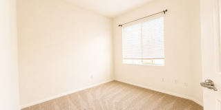 3 Bedroom condo in Lake Elsinore Gallery 20