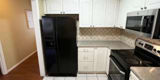 3 BR 2 Bath Townhome Gallery 11