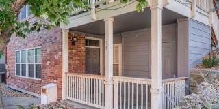 Stunning 2 Bedroom 2 Bathroom condo In Aurora with a garage! Gallery 9