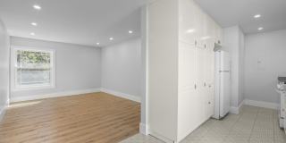 1325 Hopkins St Gallery 18