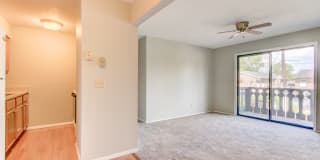 5422 College Corner Pk Apt 202 Gallery 1