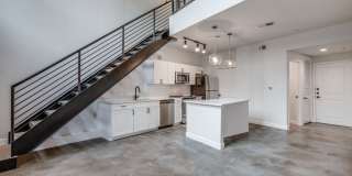 Mondrian West Village Gallery 17