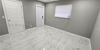 7761 NW 42nd Pl Gallery 2