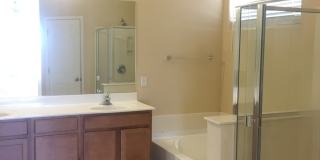 Beautiful Ranch Style 3 Bed 2 Bath Home! Gallery 11