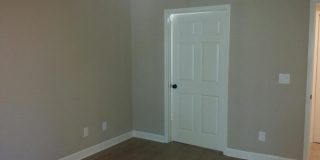Completely Renovated 3rd Floor condominium with panoramic views GARAGE INCLUDED! Gallery 22
