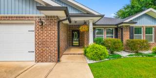 4 Bed 2 Bath home in Milton Gallery 1