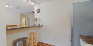 6130 Francis Street Gallery 21