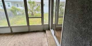 3 bedroom home with large yard on the west end! Gallery 37
