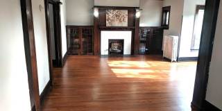 5233 S Michigan Avenue Gallery 9