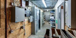 524 N 6TH Street Gallery 14