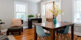 Beautifully Updated House - Awesome Montford Location Gallery 5