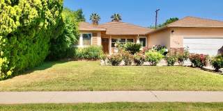 Beautiful 3-bedroom home in a quiet tree-lined street in Winnetka Gallery 1