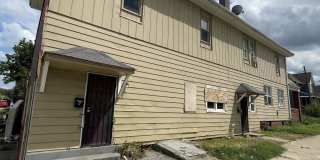 117 E Palmer Street Gallery 1