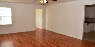 726 s Apple St Gallery 4