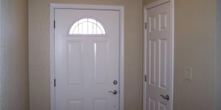 1013 Rice Street Gallery 2