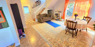 1631 South Rendon Street Gallery 27