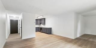 (55+) Newly Renovated 2br Condo in the Heather Gardens Community Gallery 7