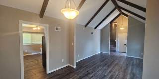 Coming Soon! Large Family SF Newly Renovated in North KC Gallery 1
