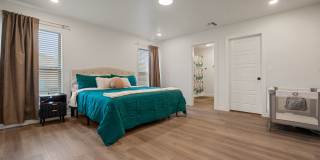 Modern 3BR Retreat Near TTU | Stylish Fully Furnished Home with Spacious Backyard Gallery 25